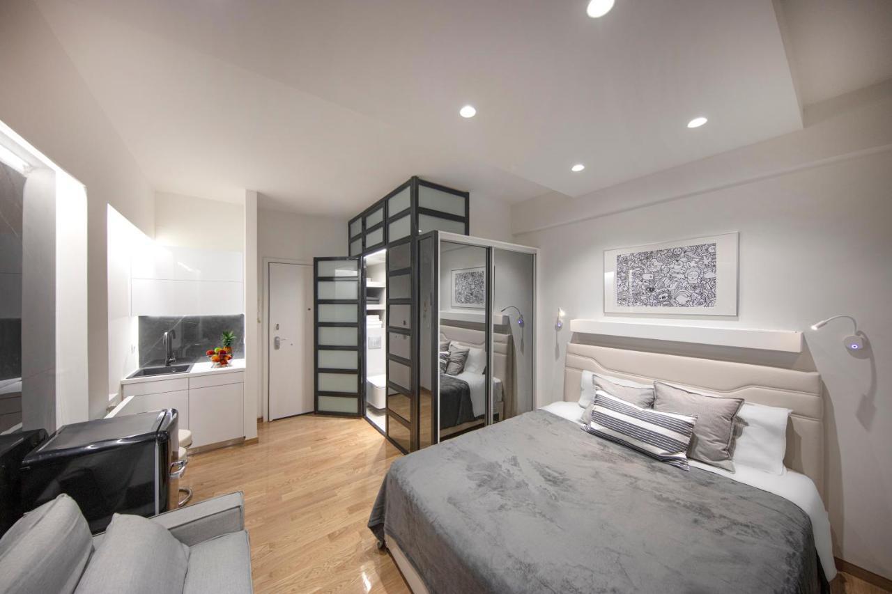The Monastiraki Metro Lux Suite! Athen Exterior foto